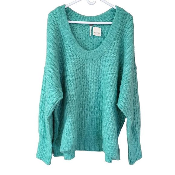 Free People Blue Bell Scoop Neck Oversized Slouchy Electric Teal Sweater NWT - Picture 3 of 15